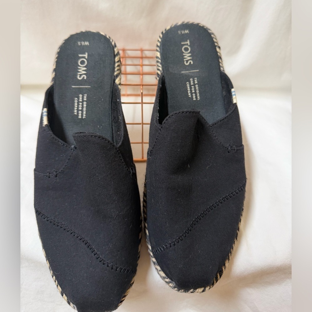 Toms Black Canvas Espadrille Mule Slides - Picture 2 of 3